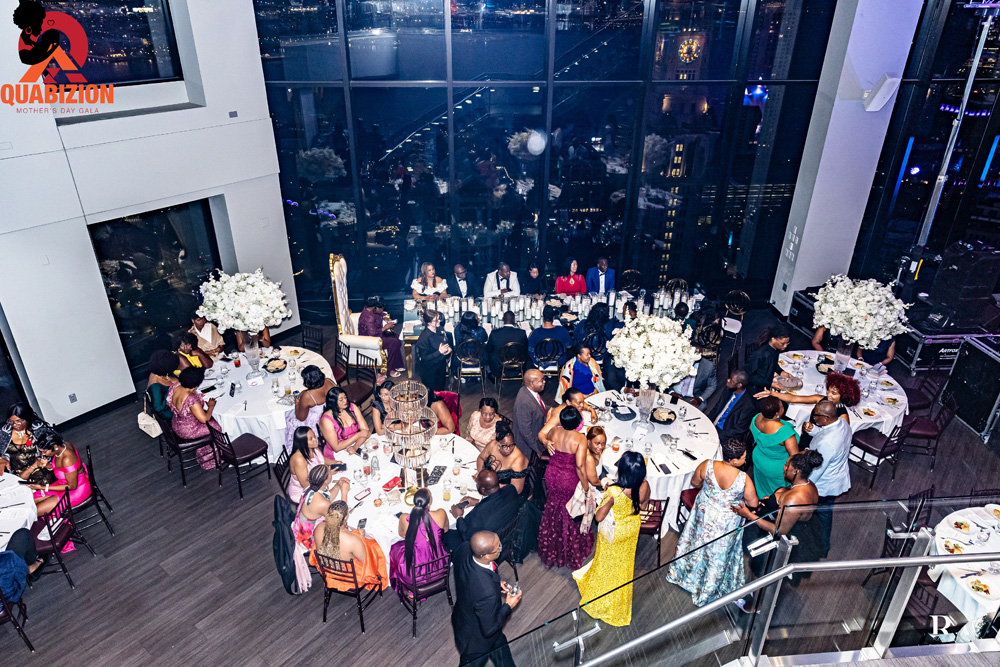 Gala Mother's Day 2025