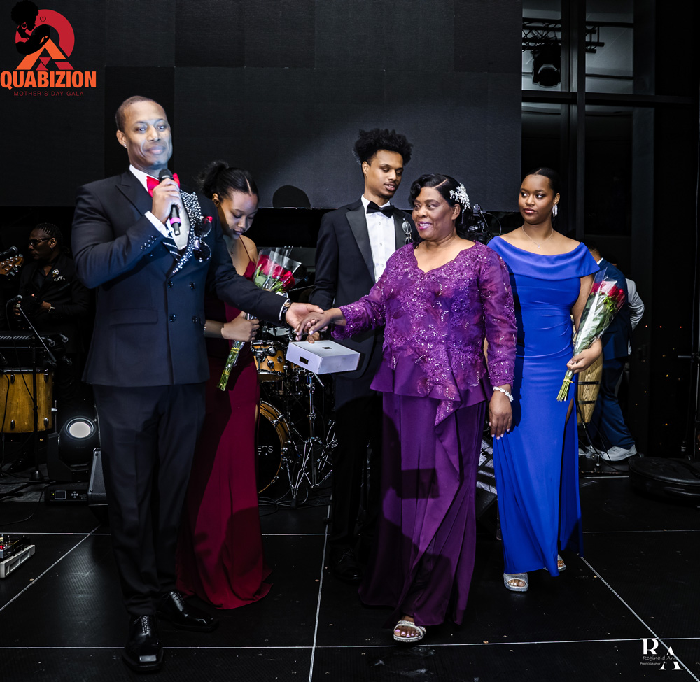 Gala Mother's Day 2025